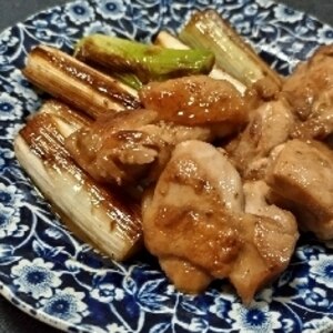 おつまみにも簡単！鶏肉と長ネギの焼き鳥風